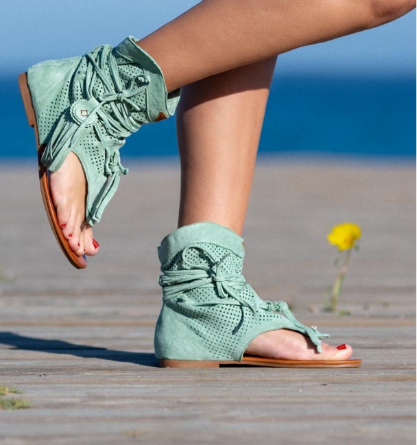 Botas Sandalias Nosara Cor Verde Botas Sandalias Nosara Cor Verde