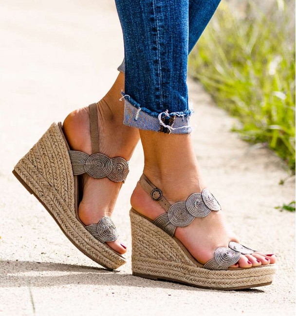 Anae colour Lead Wedges