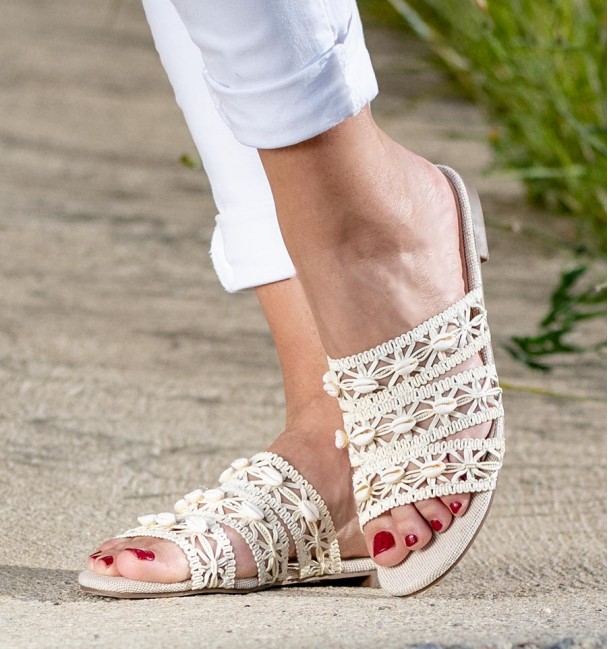 Mara Beige Sandals