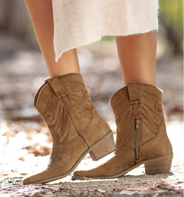 Botas Cowboy Beverly Camelo