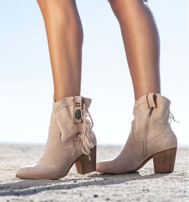 Botinhas Camperas Beige Marinca Botinhas Camperas Beige Marinca