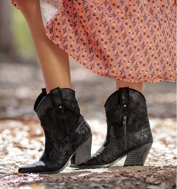 Botas Bob Negro