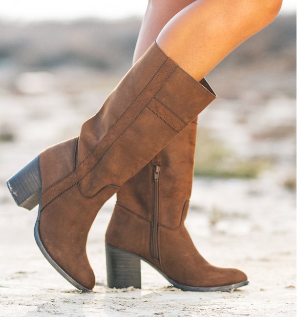 Botas Sagaro Color Cuero