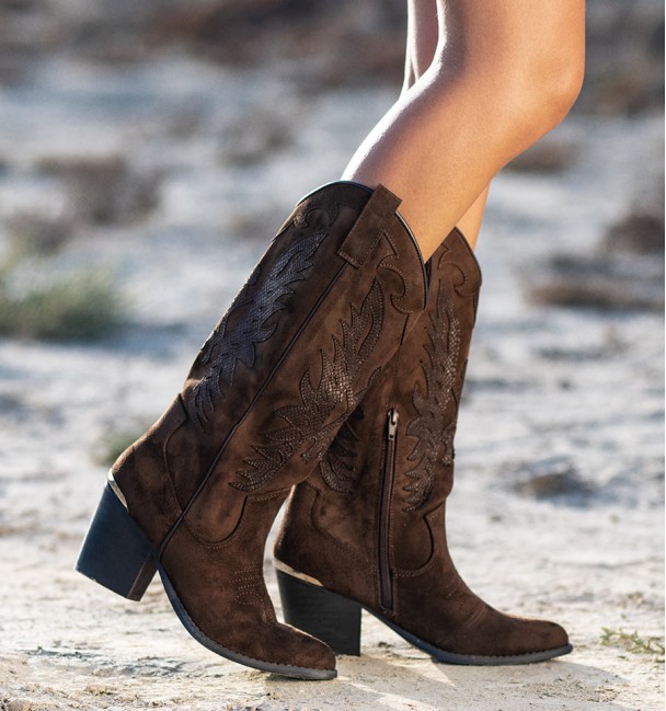 Botas Altas  Baylor Cafe Botas Altas  Baylor Cafe