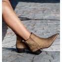 Aticama Camel Ankle Boots