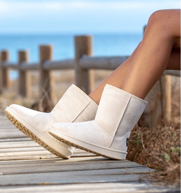 Beige Australian Boots Ballan