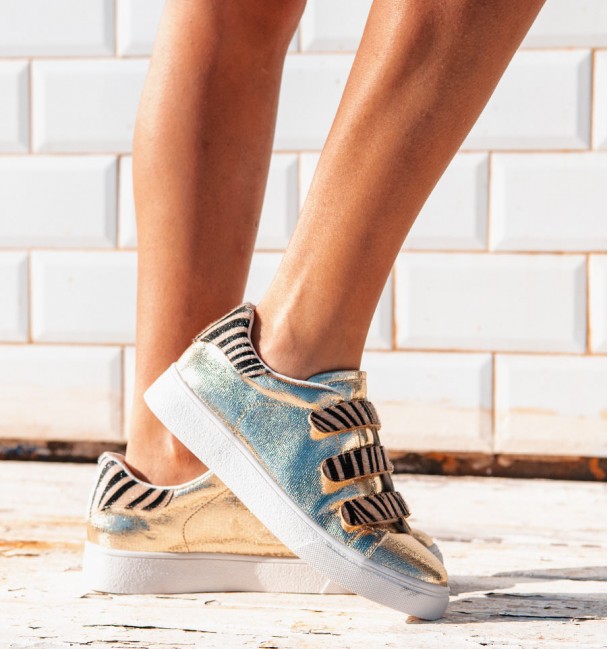 Onsi Gold Sneakers