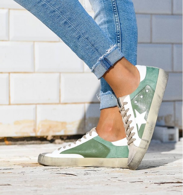 Green Lyra Sneakers Green Lyra Sneakers