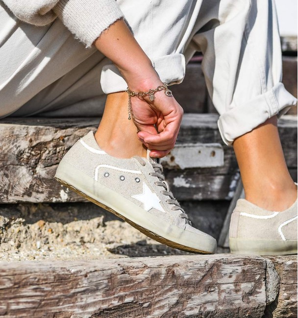 Natural Lyra Sneakers
