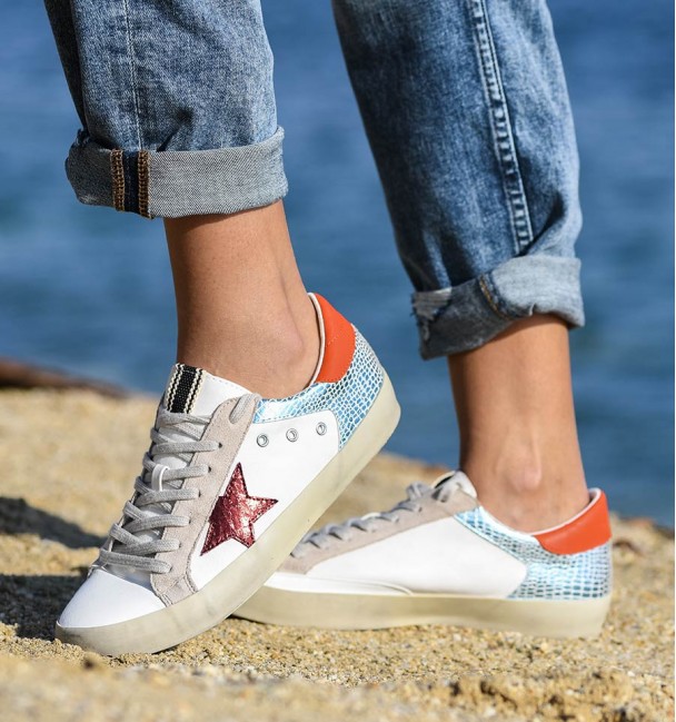 White Bordeaux Blue Lyra Sneakers