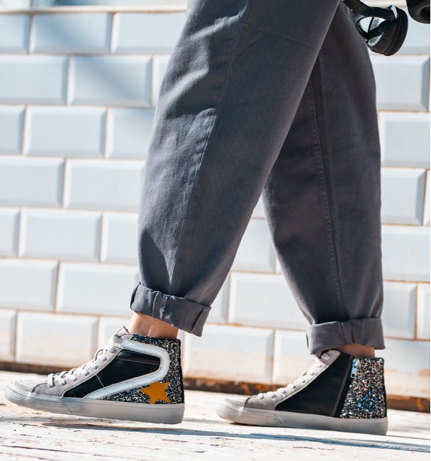 High Black Sneakers Tabit