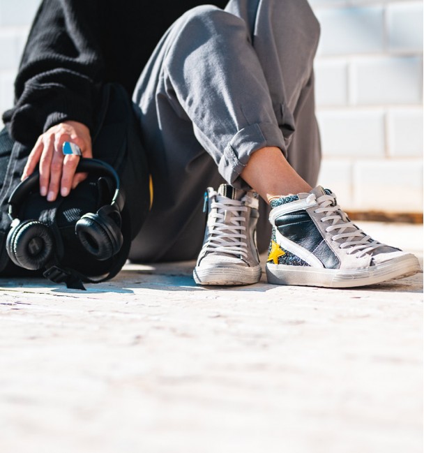 High Black Sneakers Tabit
