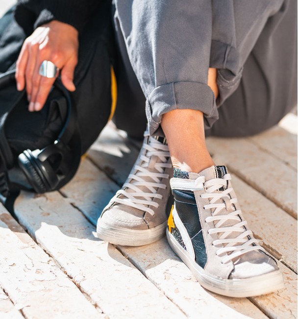 High Black Sneakers Tabit