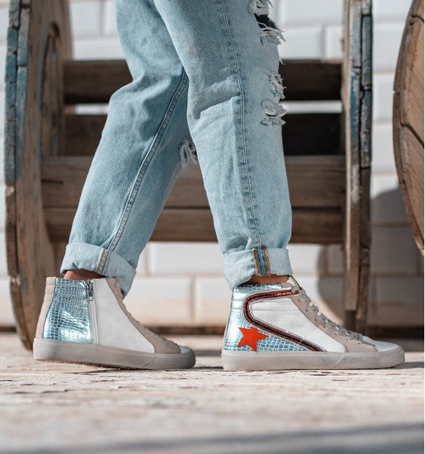 White Bordeaux Blue High Sneakers Tabit White Bordeaux Blue High Sneakers Tabit