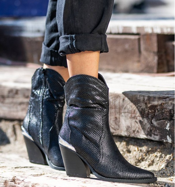 Cloister Black Ankle Boots Cloister Black Ankle Boots