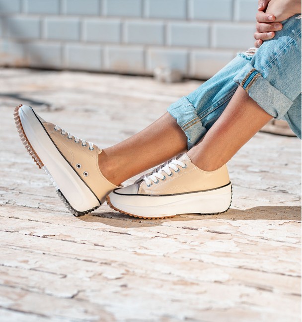 Tenis Caddy Bege Punk