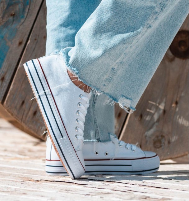 White Maya Sneakers White Maya Sneakers