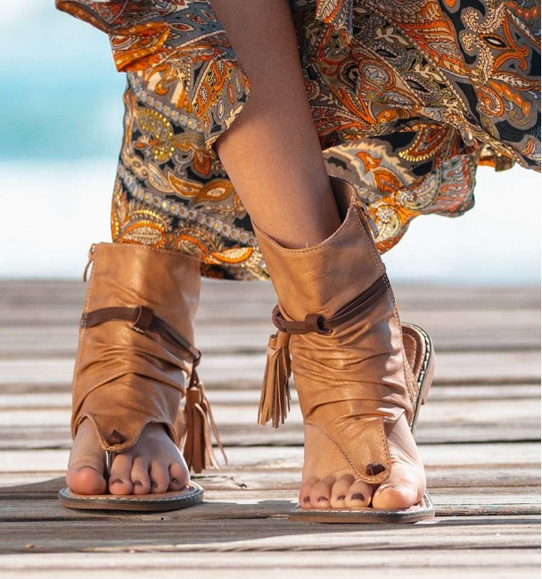 Botas Sandalias Barbados Caqui