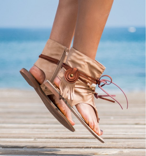 Botas Sandalias Bermudas Beige