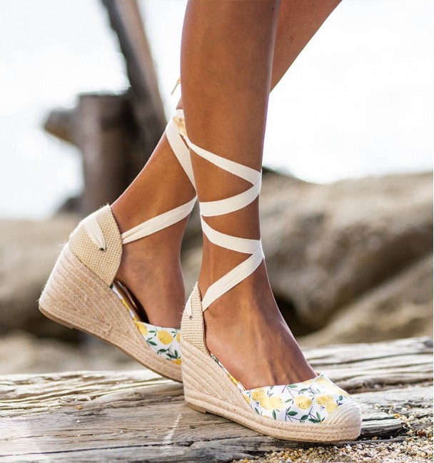 Lemon esparto wedge Lemon esparto wedge