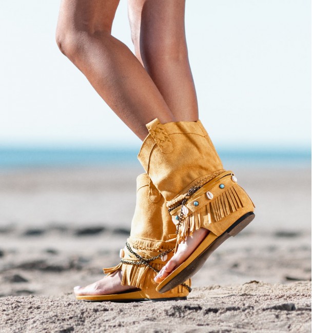 Sandálias Botas Boho Amarelo traseira Sandálias Botas Boho Amarelo traseira