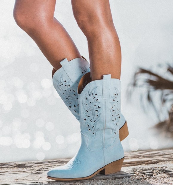 BOTAS Y BOTINES ONLINE ▷ COWBOY, BOHO, CAMPERAS