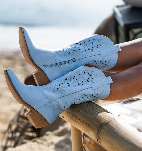 BOTAS Y BOTINES ONLINE ▷ COWBOY, BOHO, CAMPERAS