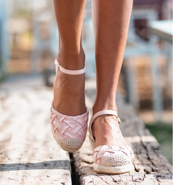 pink esparto sandals