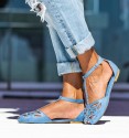 Flat blue ballerinas