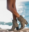 Ankle boots . Suede effect in khaki green