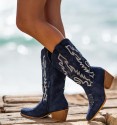 Botas cowboy mujer azul marino con bordados y tacón
