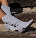 Women Cowboy boots in ice color with embroidery and inner zipper. cuban heel