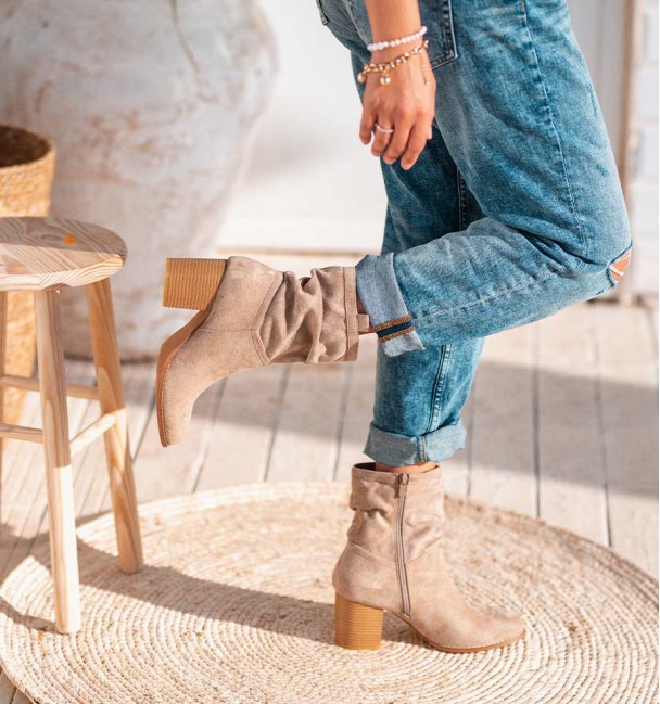 Botín campero beige Mica