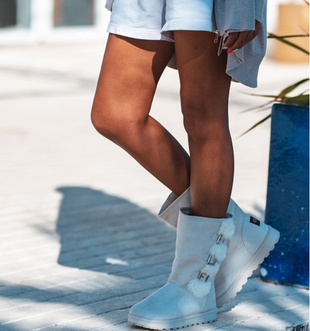 Australian mid-calf beige boots with...