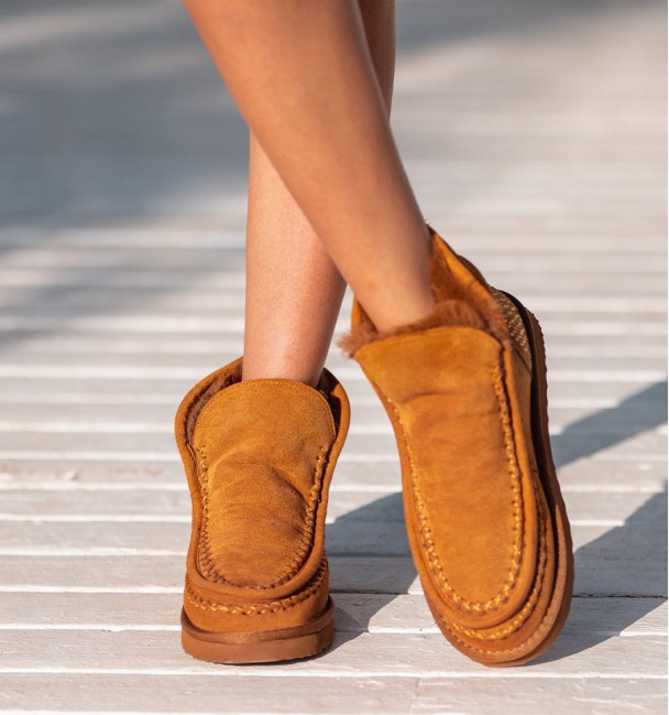 Australian boots mini brown