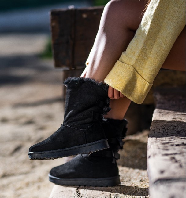 Botas australianas com laços