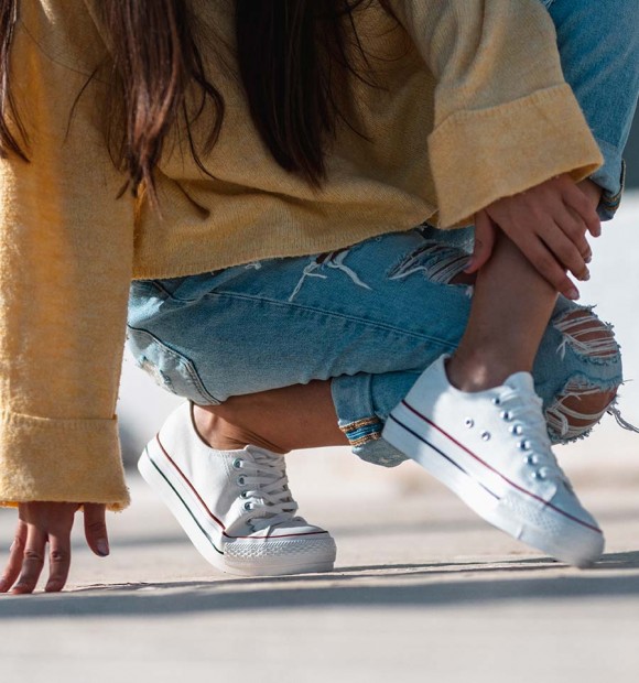 women's canvas sneakers white color 2