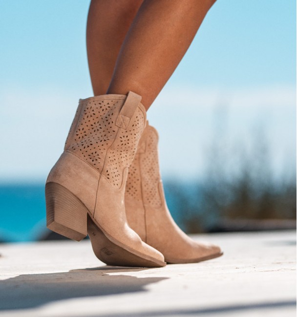 Botas cowboy beige Bohem Botas cowboy beige Bohem