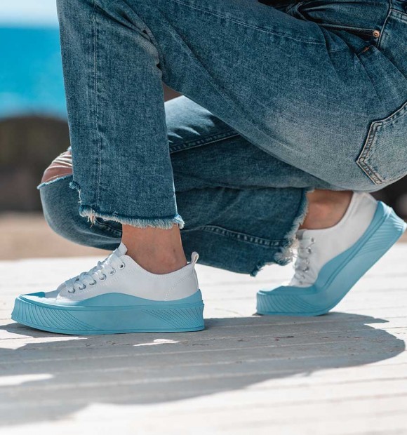 Berlin blue thick-soled trainers 2