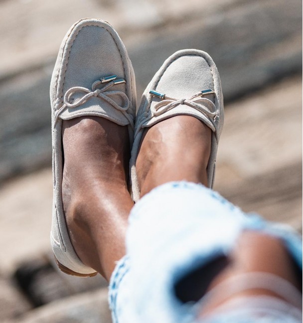 Loafers soft beige