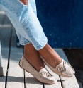 Loafers soft beige