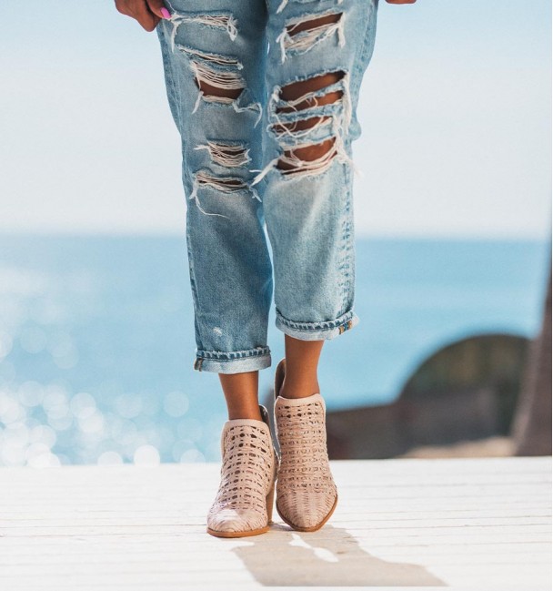 Botas bege de verão