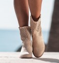 Botas de verao bege