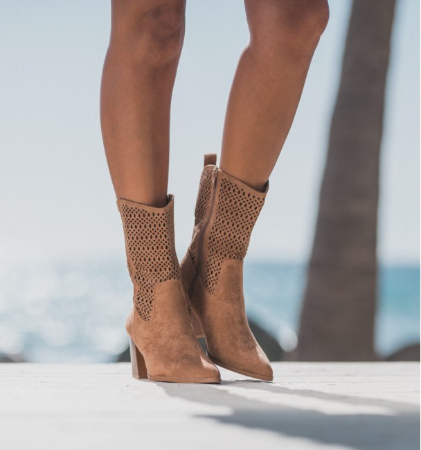 boots brown Oceano