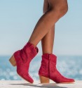 Botas cowboy troqueladas fucsia