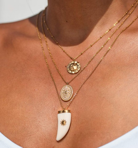 Collar triple Agua