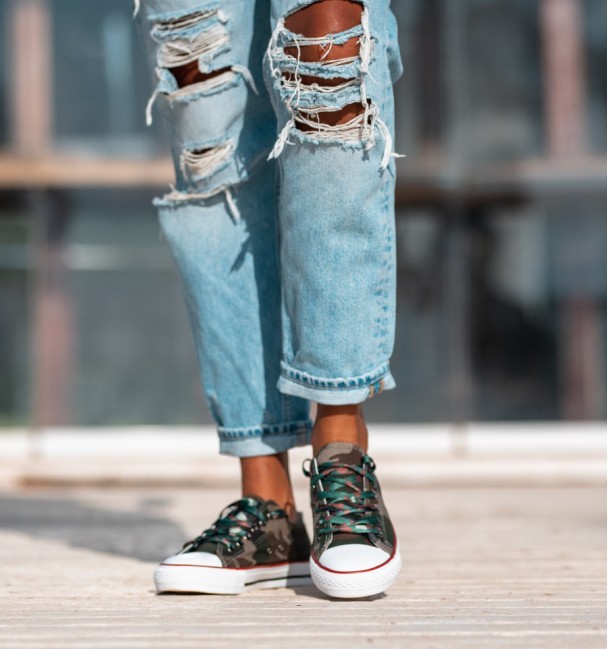 Zapatillas camuflaje con puntera goma