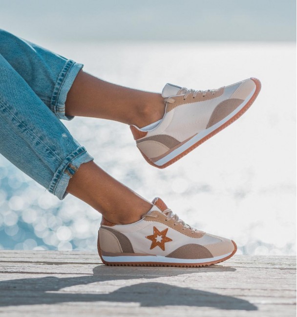 Brown sneakers Estrella Brown sneakers Estrella