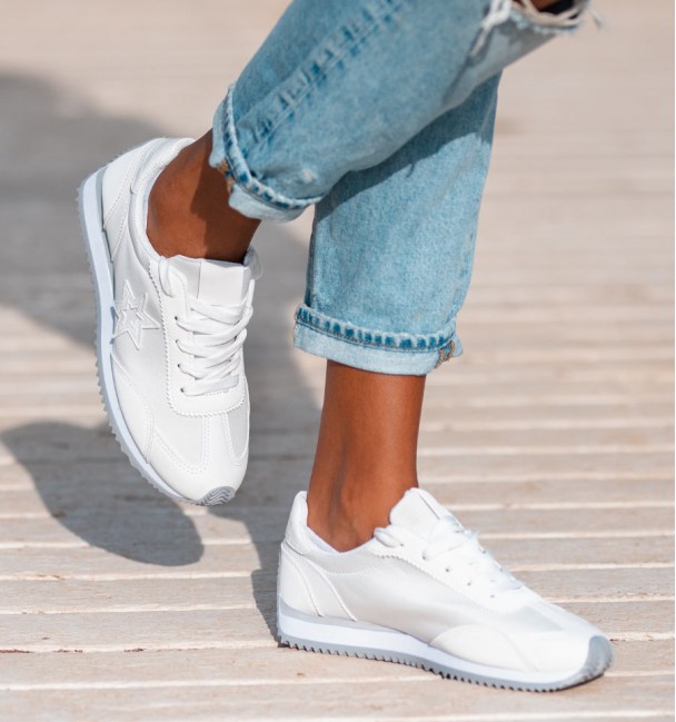 White sneakers Estrella White sneakers Estrella