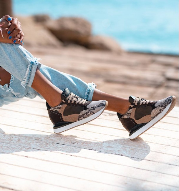 Gio inside wedge slippers Gio inside wedge slippers